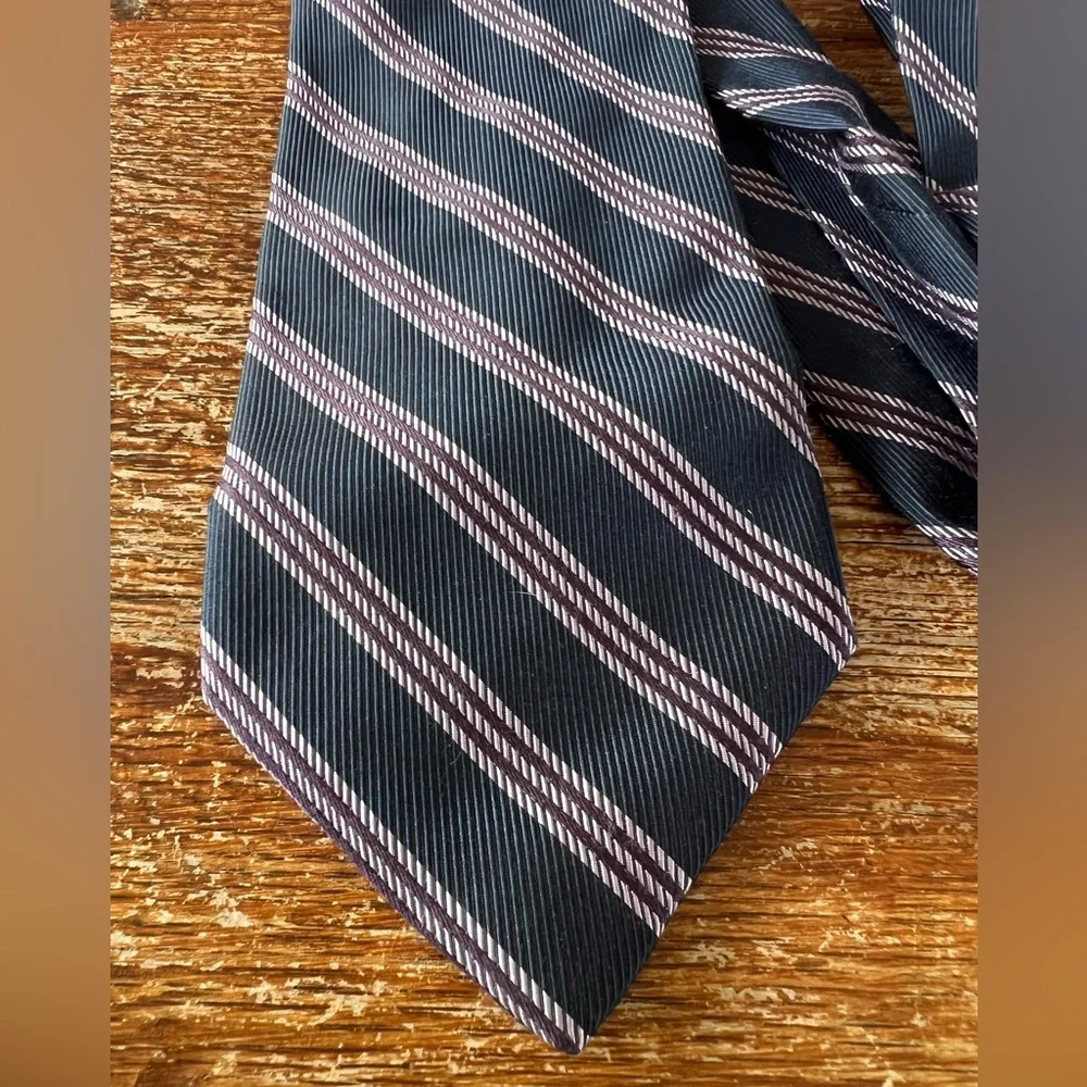 Brooks Brothers Basics Silk Tie Navy Stripes Made in USA